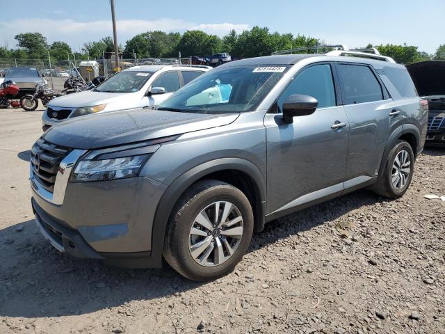  Salvage Nissan Pathfinder