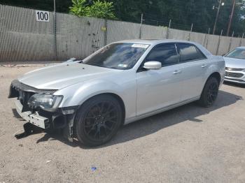  Salvage Chrysler 300