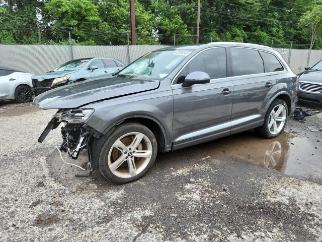  Salvage Audi Q7
