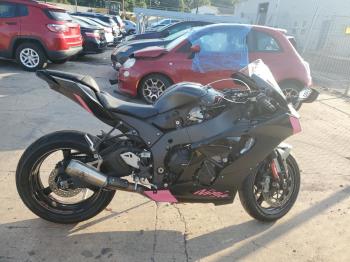  Salvage Kawasaki Zx1002 M