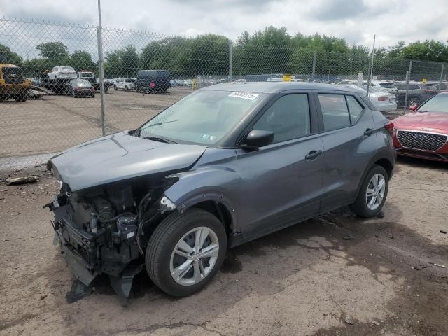  Salvage Nissan Kicks