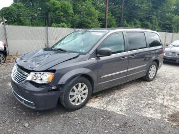  Salvage Chrysler Minivan