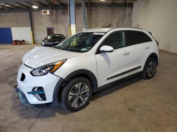  Salvage Kia Niro