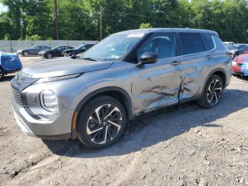  Salvage Mitsubishi Outlander