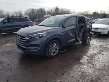  Salvage Hyundai TUCSON