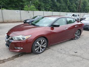  Salvage Nissan Maxima