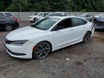  Salvage Chrysler 200