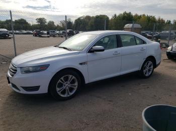  Salvage Ford Taurus