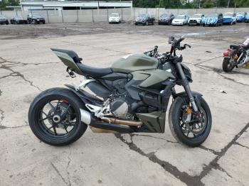  Salvage Ducati Streetfigh