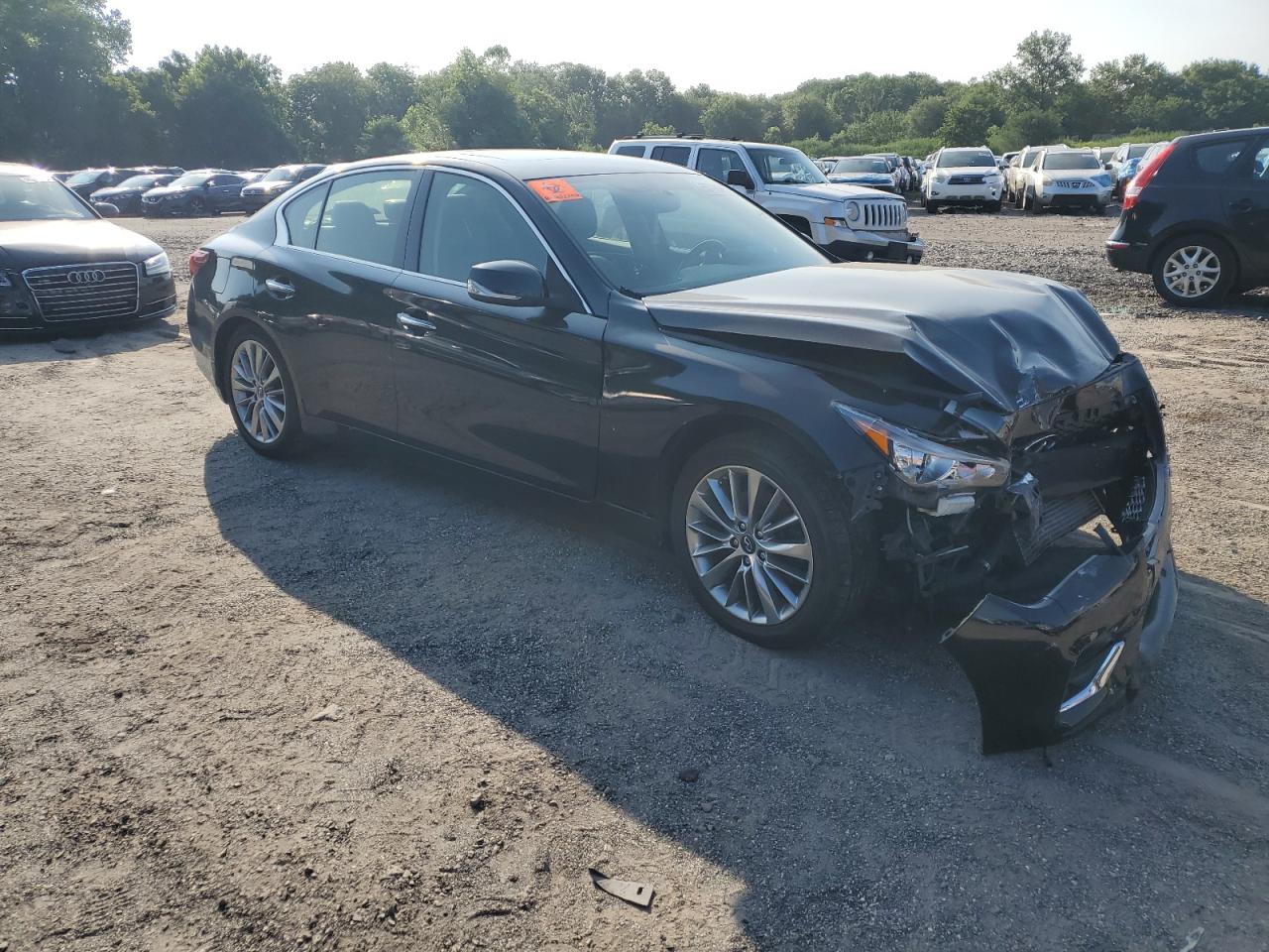 INFINITI Q50 Pure Image 4