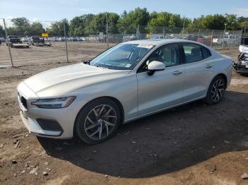  Salvage Volvo S60