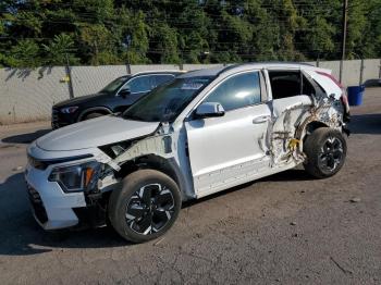  Salvage Kia Niro
