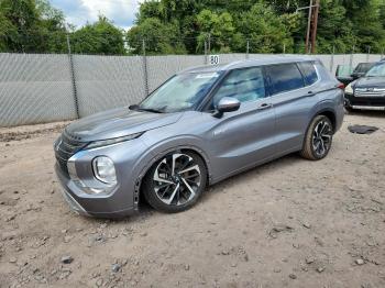  Salvage Mitsubishi Outlander