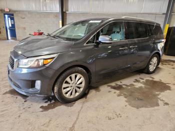  Salvage Kia Sedona
