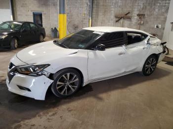  Salvage Nissan Maxima