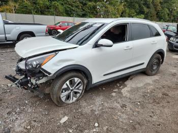  Salvage Kia Niro