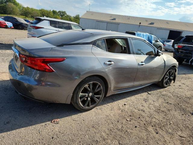 Nissan Maxima 3.5s Image 8