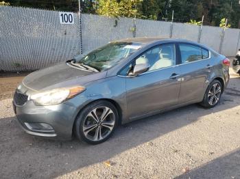  Salvage Kia Forte