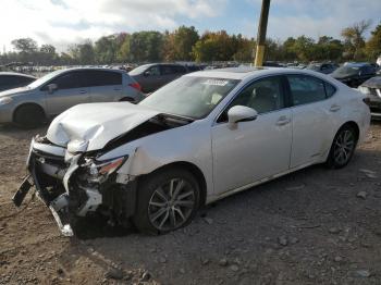  Salvage Lexus Es