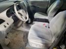 Toyota Sienna Le Image 4