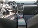 Volkswagen Passat S Image 9