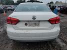 Volkswagen Passat S Image 4