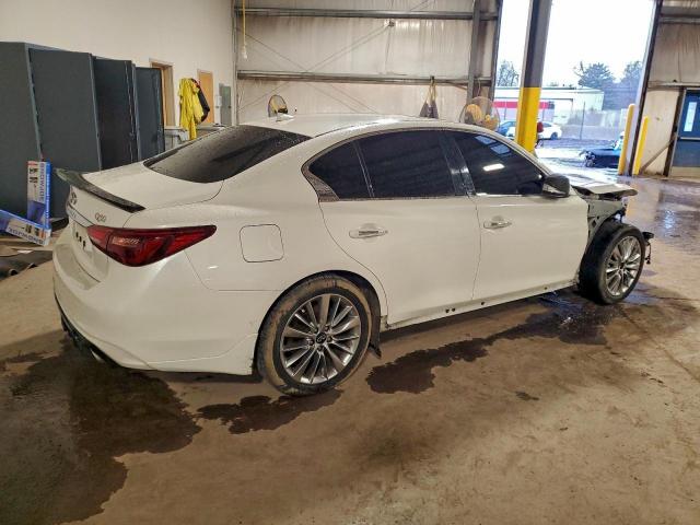 INFINITI Q50 Luxe Image 6