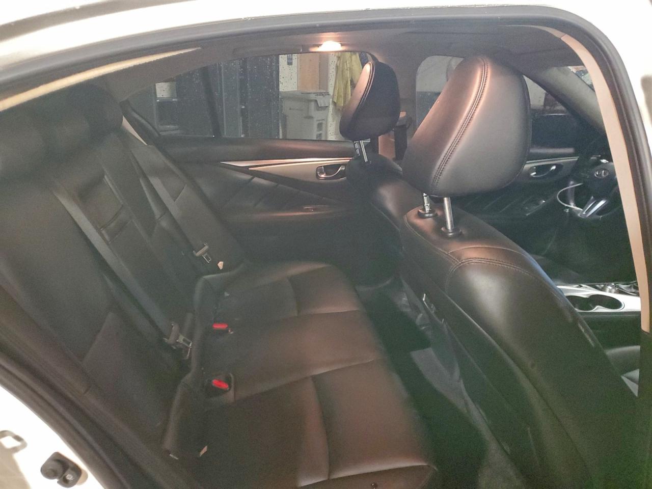 INFINITI Q50 Luxe Image 4