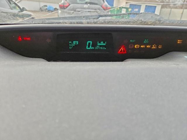 Toyota Prius Image 10