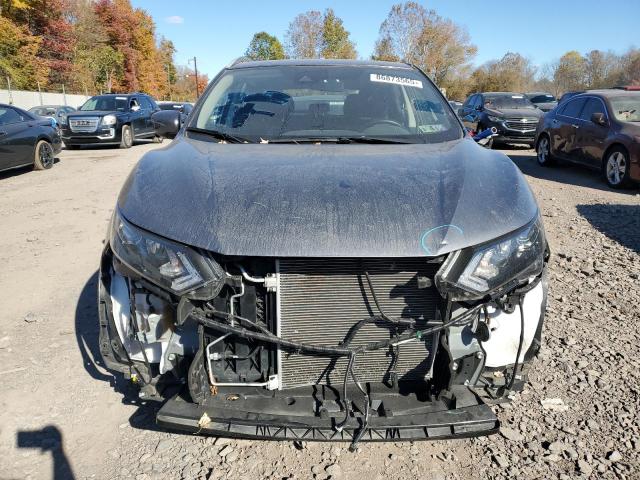 Nissan Rogue Sv Image 3