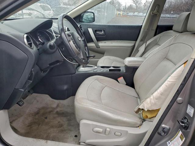 Nissan Rogue S Image 9