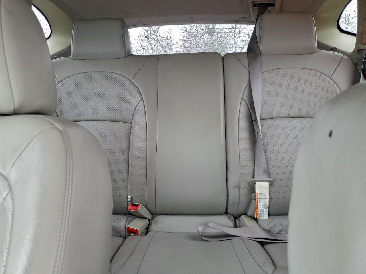 Nissan Rogue S Image 11