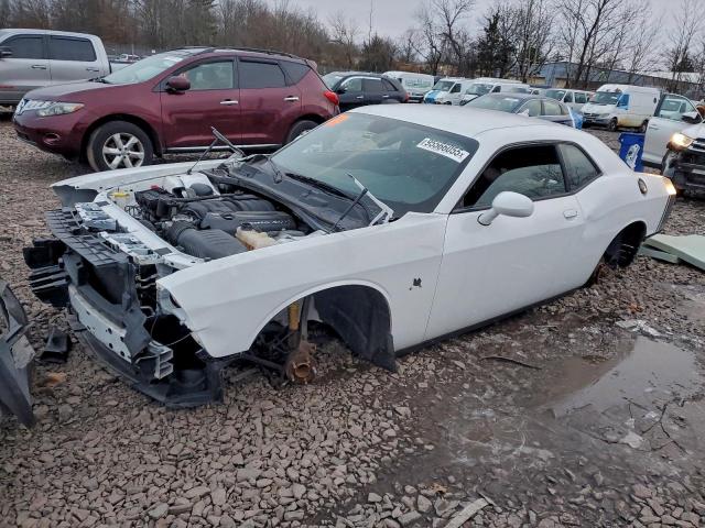  Salvage Dodge Challenger