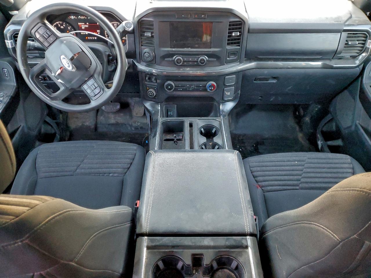Ford F-150 Super Cab Image 4