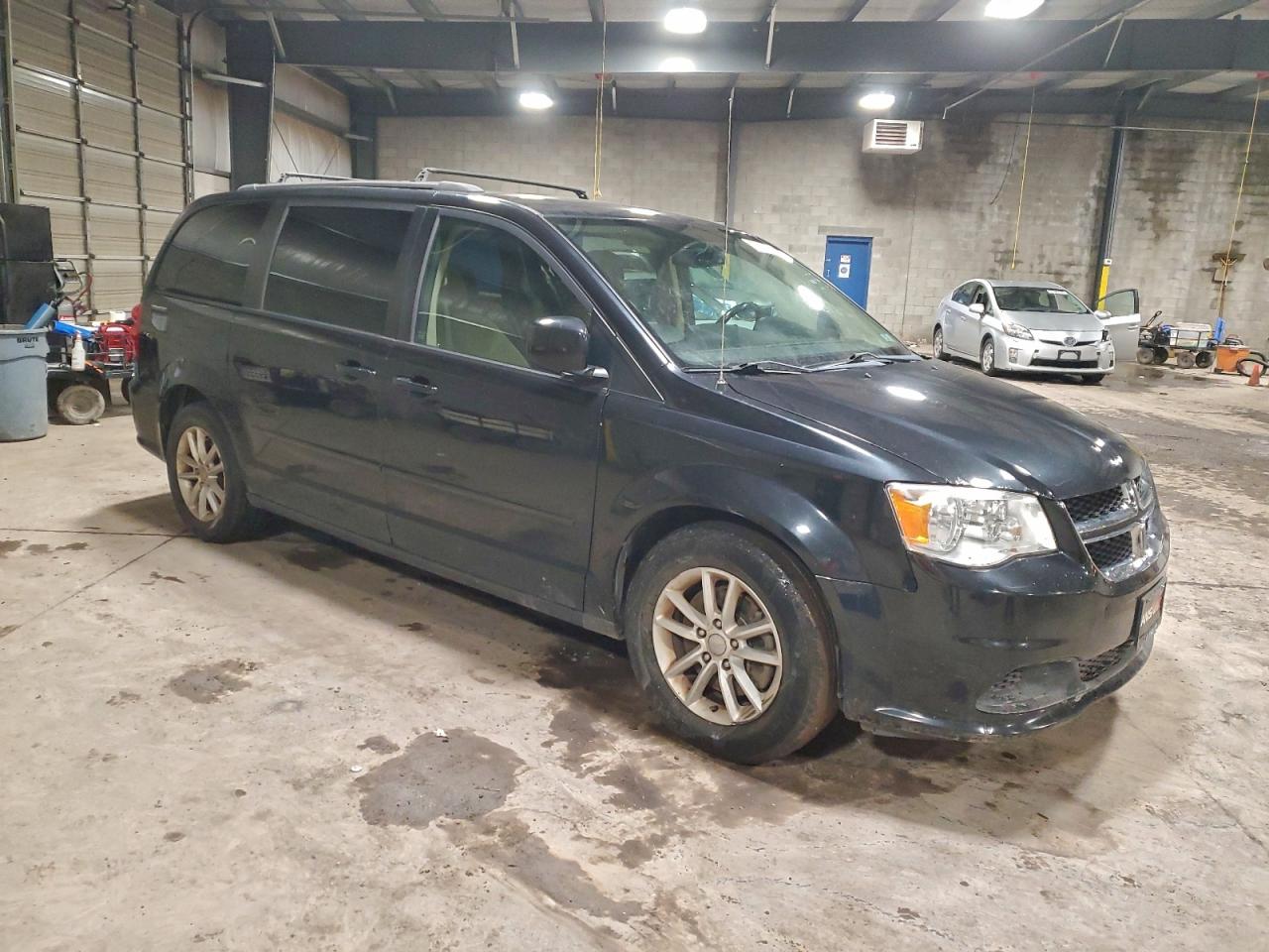 Dodge Caravan Sxt Image 5