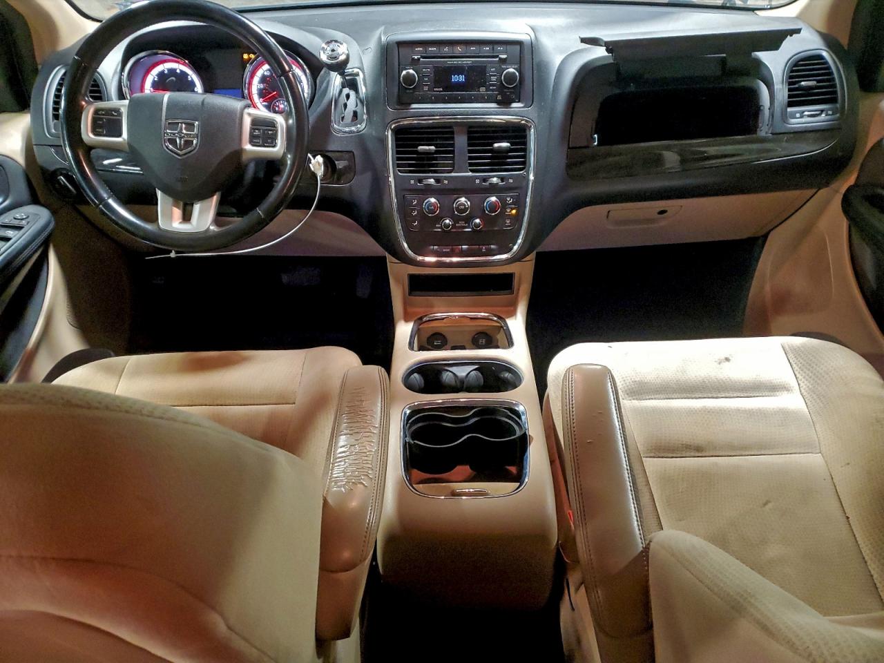 Dodge Caravan Sxt Image 9