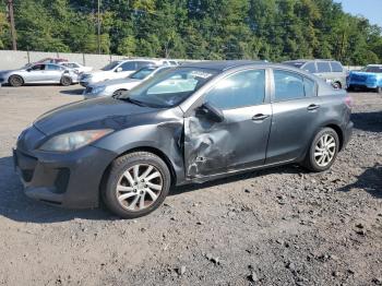 Salvage Mazda 3