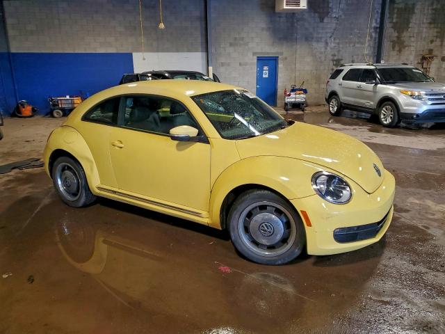 Volkswagen Beetle Image 4