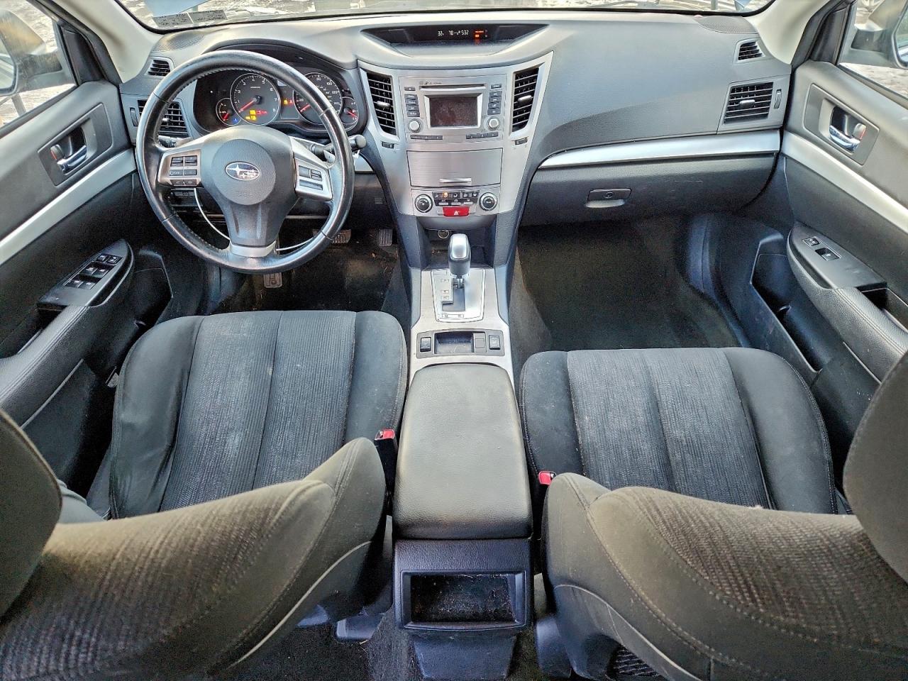 Subaru Outback 2.5i Premium Image 6