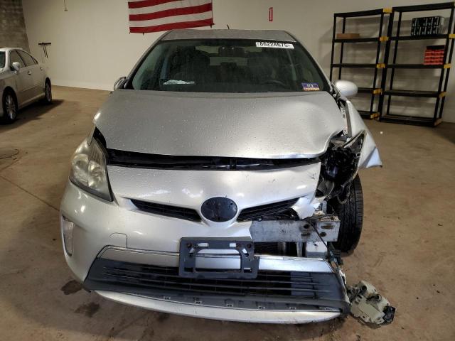 Toyota Prius Image 3