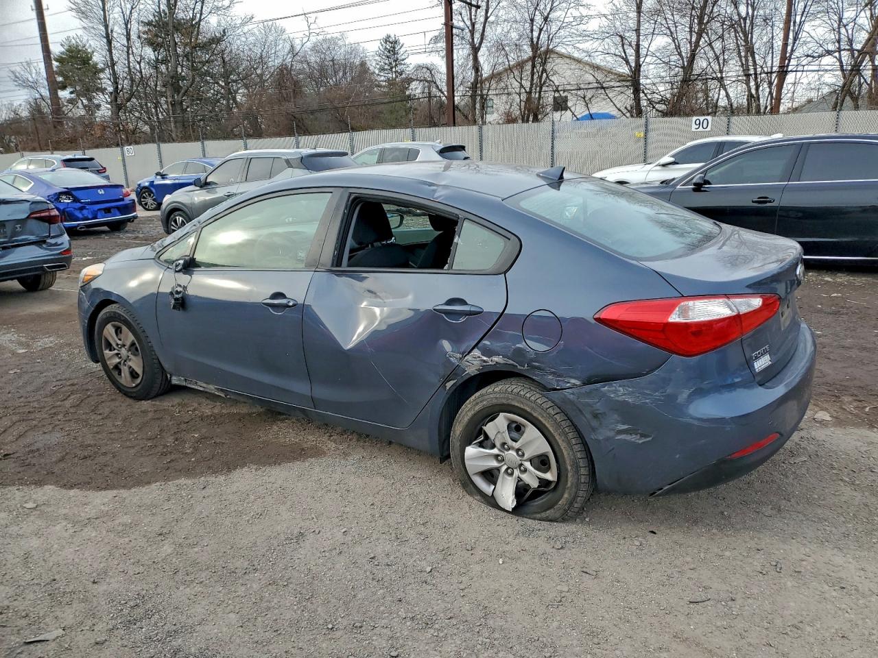 Kia Forte Lx Image 2