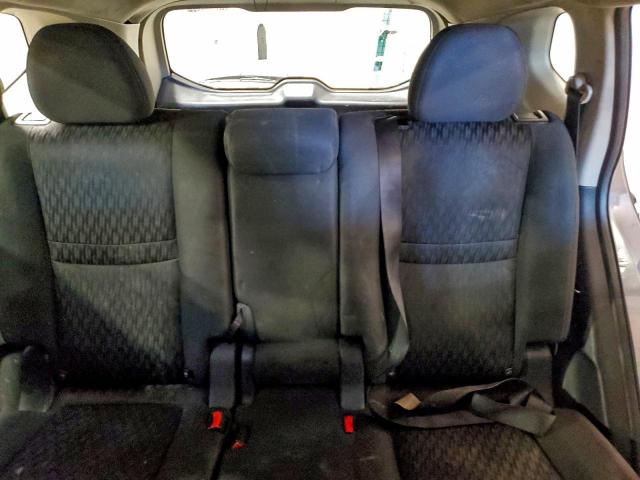 Nissan Rogue S Image 8