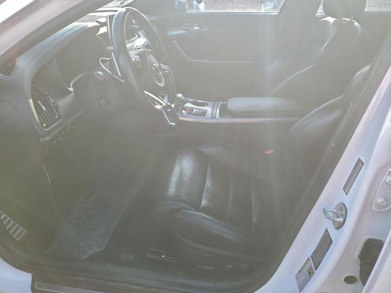 Kia Stinger Gt2 Image 2