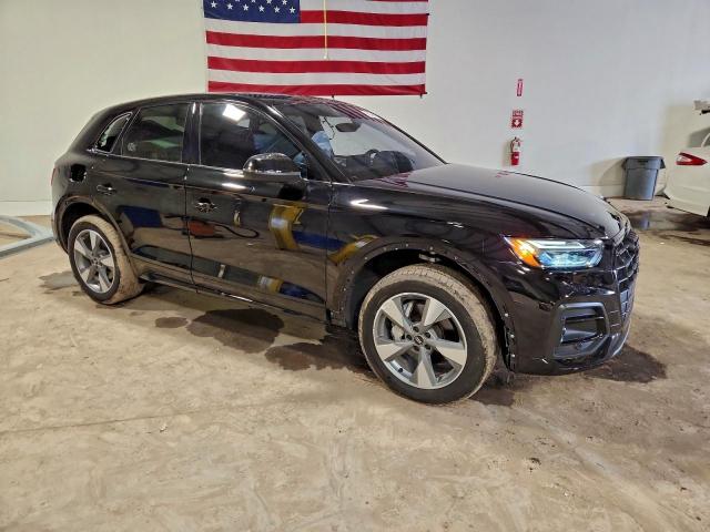 Audi Q5 Premium Plus 40 Image 3