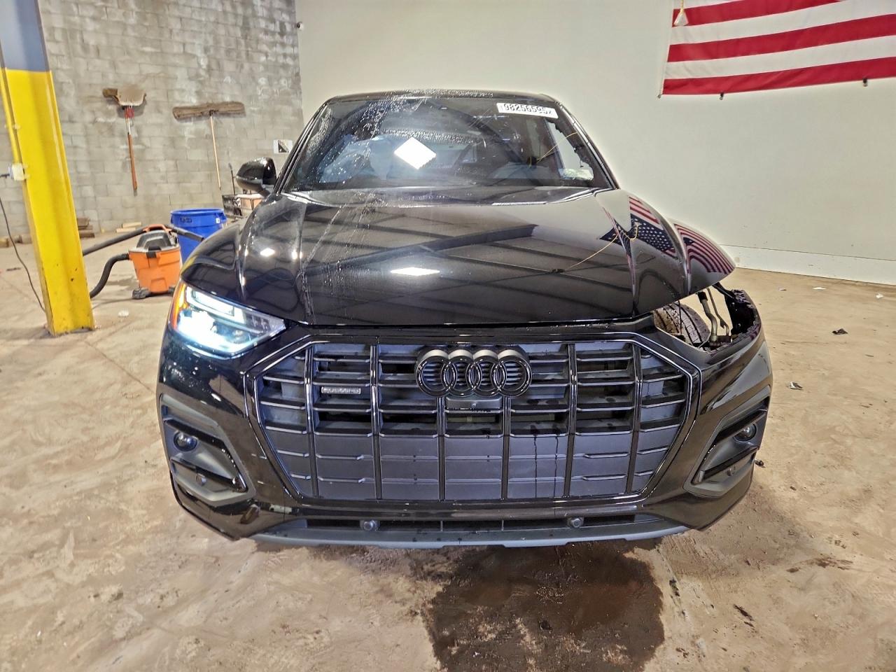 Audi Q5 Premium Plus 40 Image 4