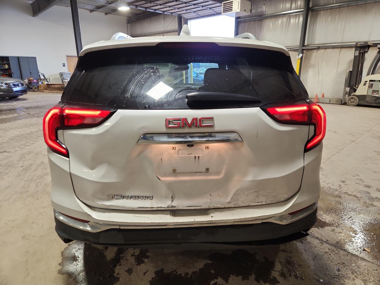 GMC Terrain Slt Image 3