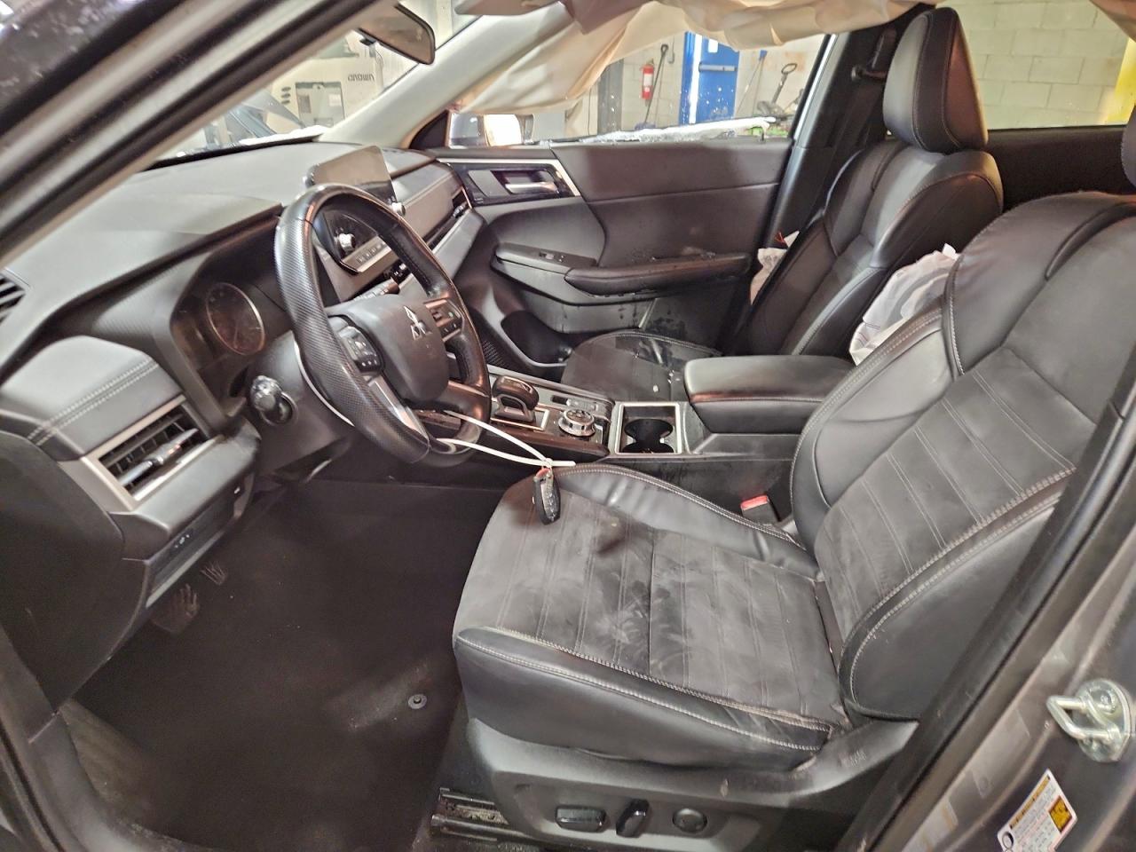 Mitsubishi Outlander Se Image 7