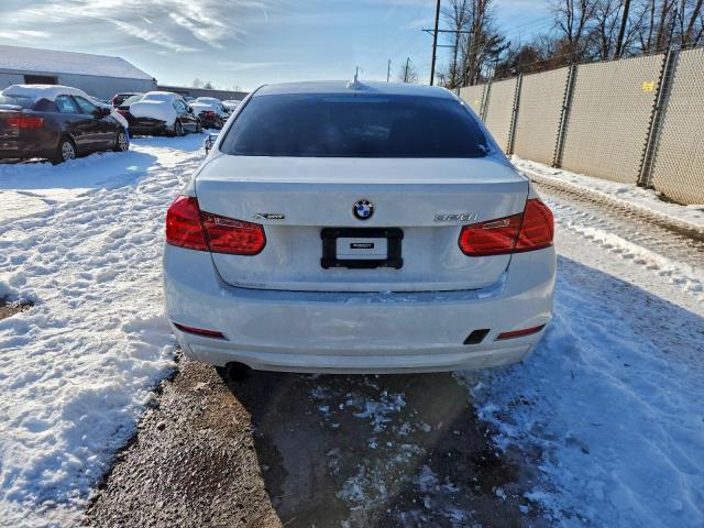 BMW 3 Series I Xdrive Image 6