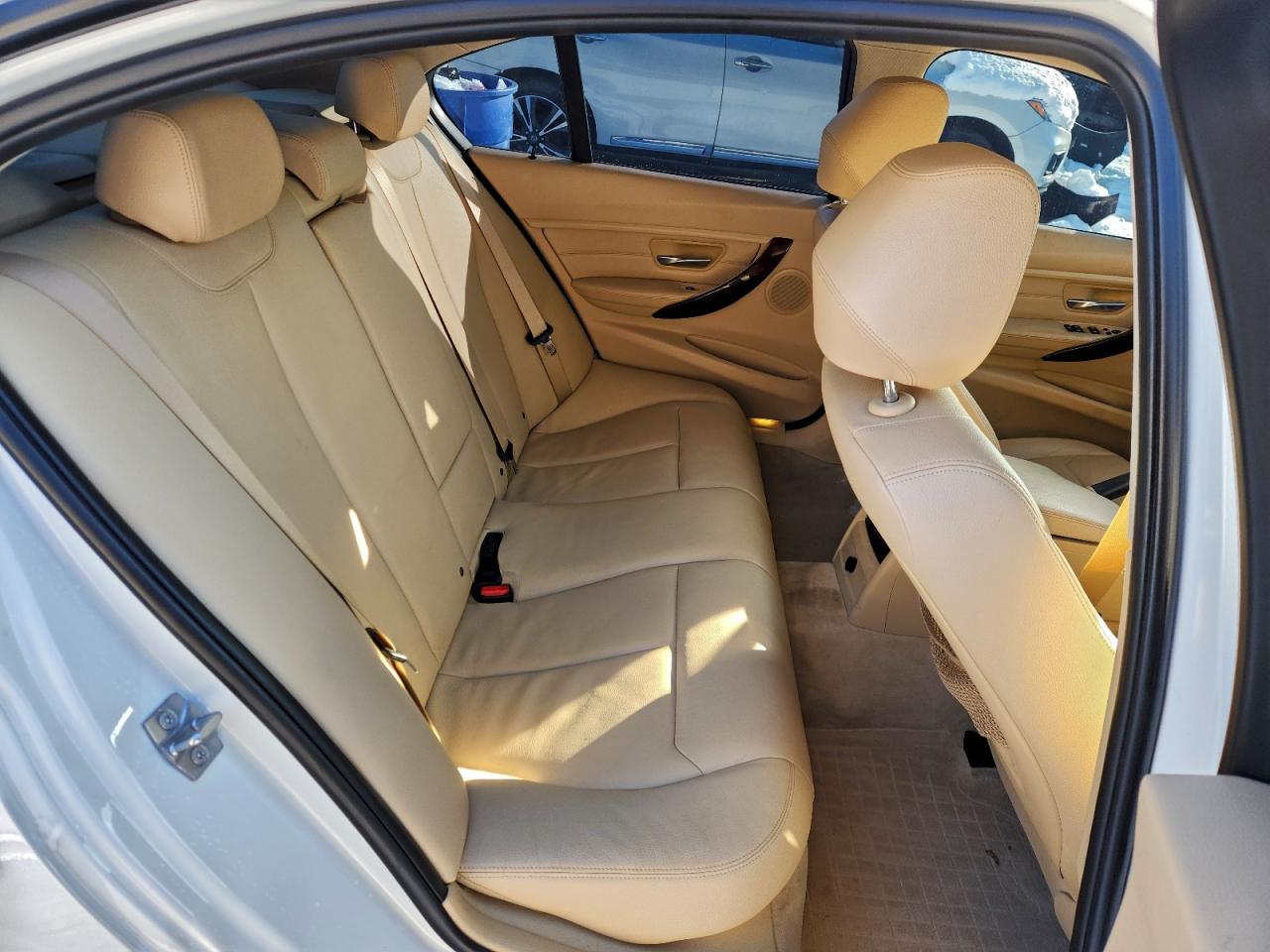 BMW 3 Series I Xdrive Image 10