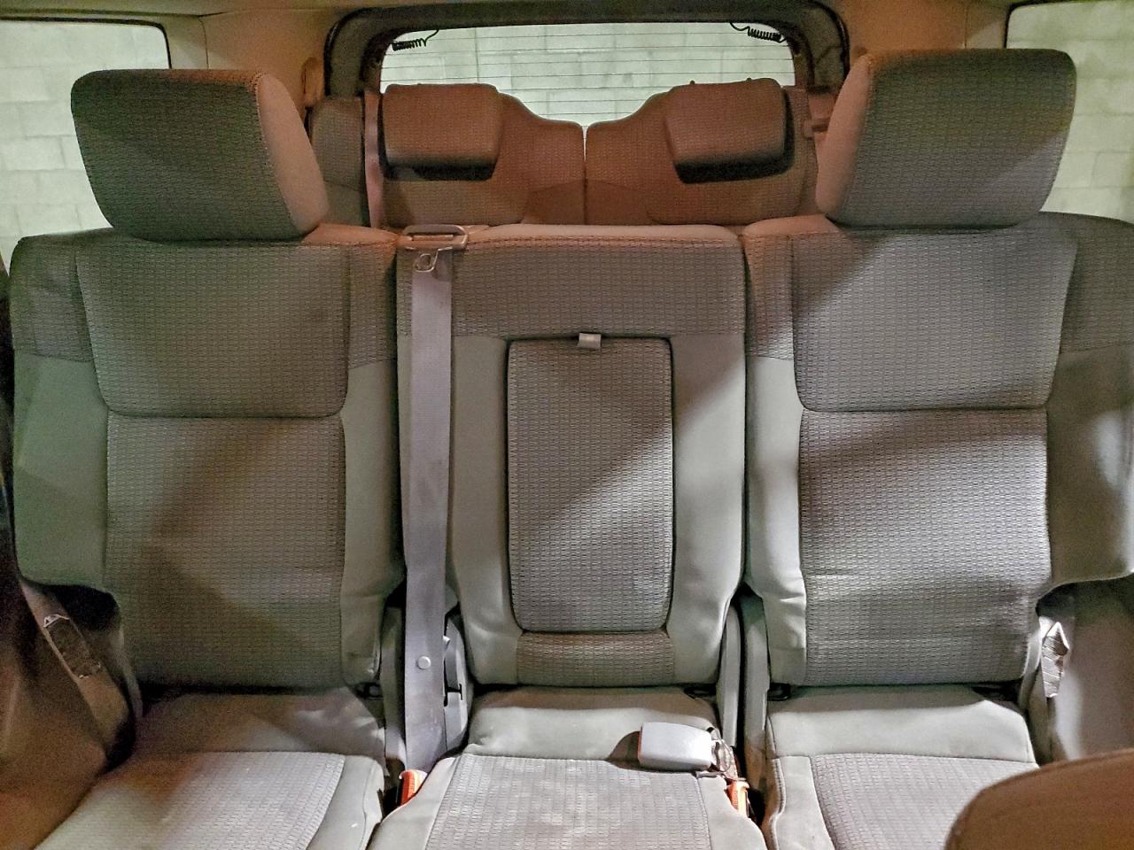 Jeep Commander Image 9